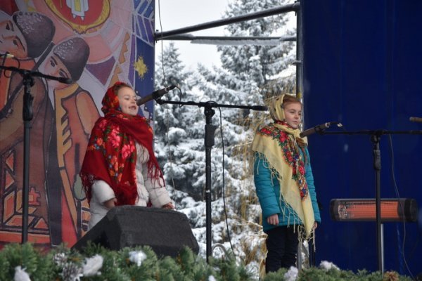 Розпочався міжнародний етно-фестиваль «Різдво у Луцьку»