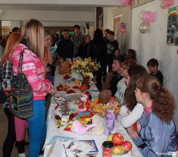 Благодійний ярмарок