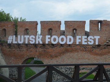 Турист із Чернівців розповів про враження від «Lutsk Food Fest». ВІДЕО