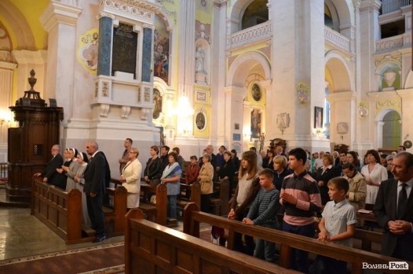 У Луцьку вшанували жертв Волинської трагедії. ФОТО