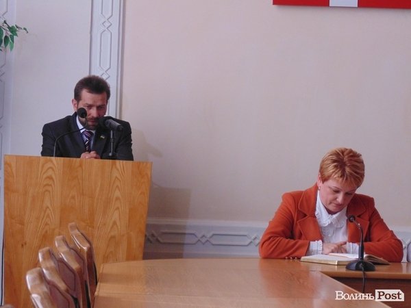 У Луцьку «допитали» претендентів на головного лікаря Волині