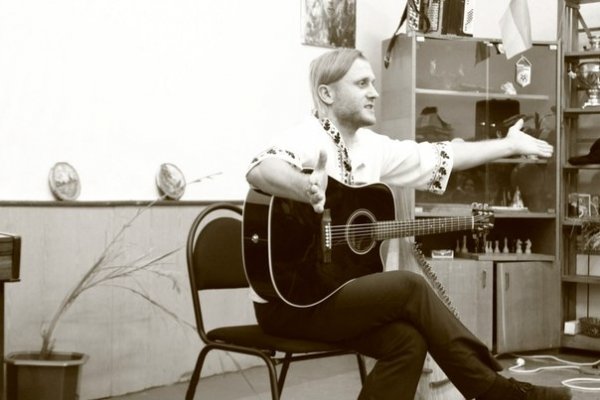 У Луцьку виступав кобзар. ФОТО