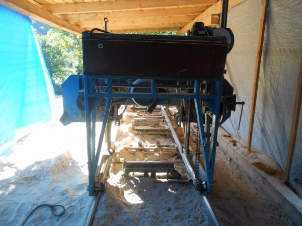 На Закарпатті виявили підпільний деревообробний цех. ФОТО