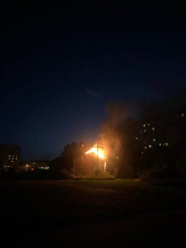 У Львові горить храм УПЦ