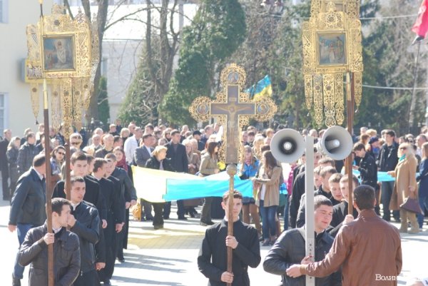 Скорботна неділя у Луцьку. ФОТО