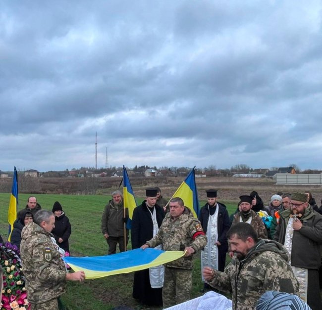 На Волині попрощалися з Героєм Василем Струцюком