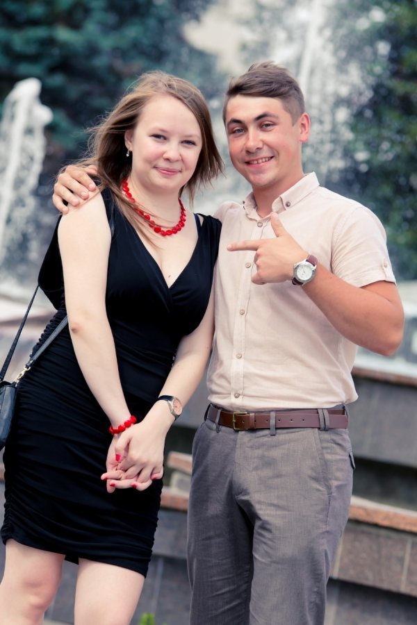 Красуні-журналістки: у Луцьку журфак відгуляв випускний. ФОТО