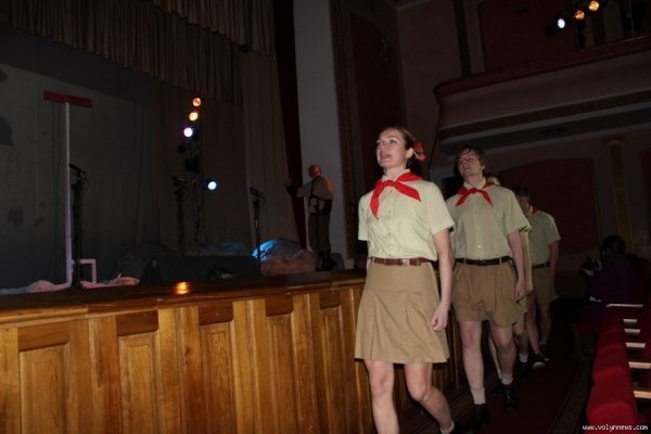 «Павлік Морозов» на луцькій сцені. ФОТО