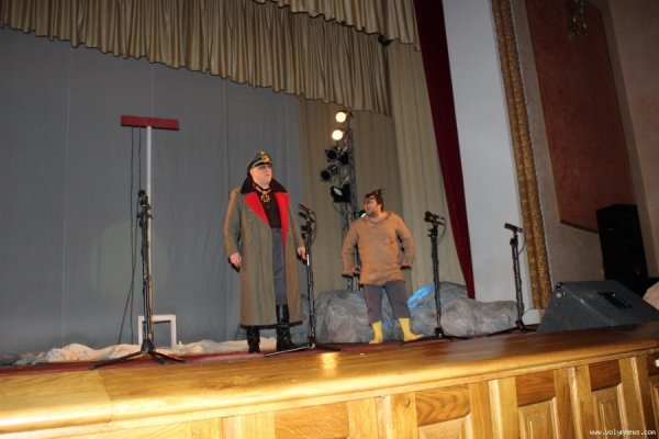 «Павлік Морозов» на луцькій сцені. ФОТО