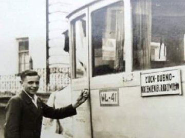 Якими були автобуси на Волині 90 років тому. РЕТРОФОТО