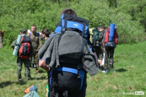 Дві сотні юнаків і дівчат «зникли» у волинських лісах на три дні. ФОТО. ВІДЕО