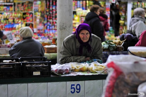 Центральний ринок. БУДНІ МІСТА