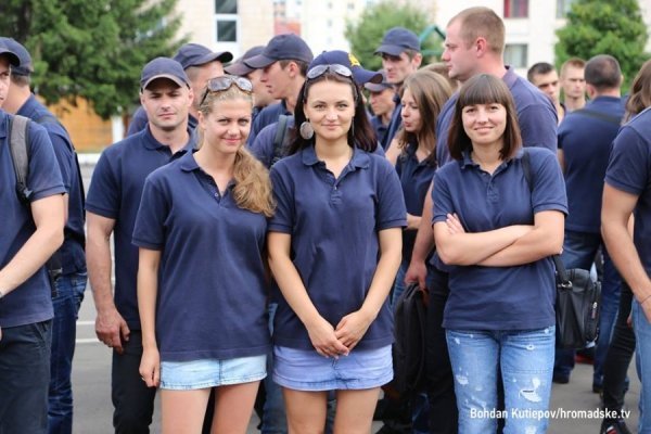 Як нова патрульна поліція, яку очолить волинянин, готується до випускного. ФОТО