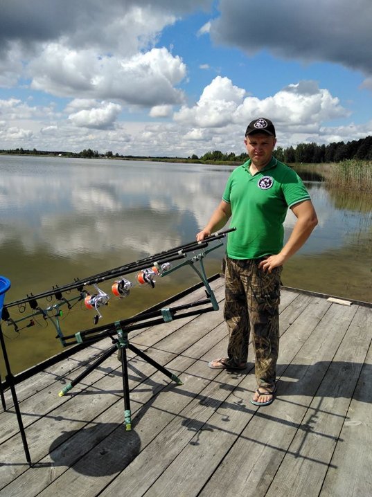 Як Вірастюк ловив рибу на волинському озері. ФОТО
