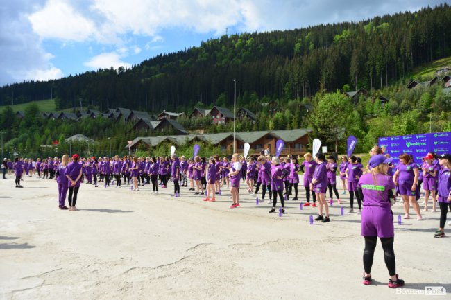 Найбільший в історії України Жіночий рух «За Майбутнє» зібрав десантниць на командно-тренувальні навчання