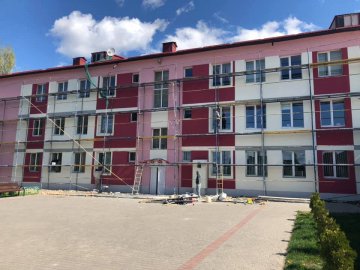 Ліцей на вулиці Дубнівській у Луцьку «змінив обличчя»