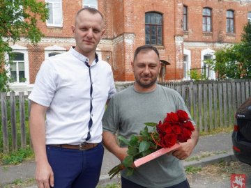 На Волині привітали з днем народження батька загиблого 19-річного Героя