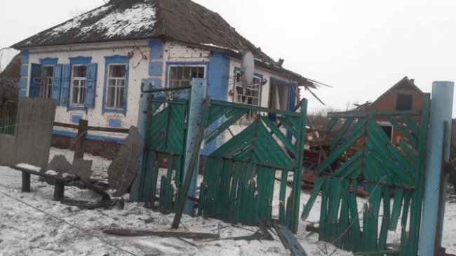 Журналіст відкрив спортзал у селищі за 6 кілометрів від Росії, аби врятувати газету від закриття