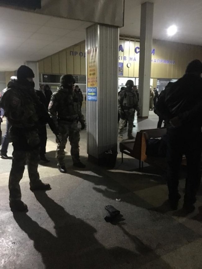 Смерть під потягом та вбивство поліном. Надзвичайні новини тижня