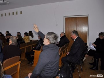 Щоб потім не «майданити»: засідання сільради під Луцьком просять транслювати онлайн