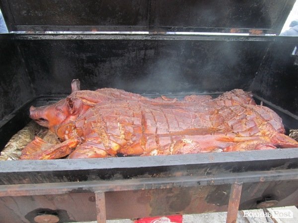 У Луцьку фірма замість новорічного корпоративу збирає гроші на АТО. ФОТО 