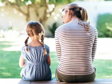 Луцький психолог розповіла, коли варто починати говорити з дитиною про секс