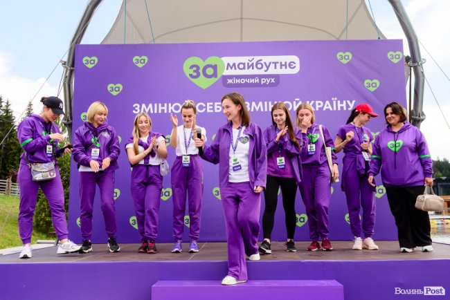 Мирна армія: десантниць Жіночого руху «За майбутнє» навчали, як захищати себе фізично та морально