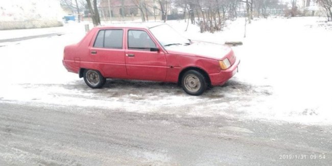 У Луцьку автохам лякав муніципалів впливовими знайомими
