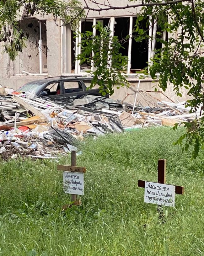 У Маріуполі знайшли ще одну братську могилу