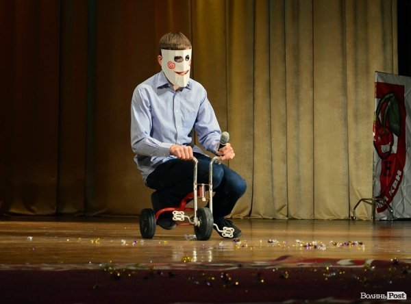 У Луцьку на КВНі переміг «Чак Норріс» з Каменя-Каширського. ФОТО