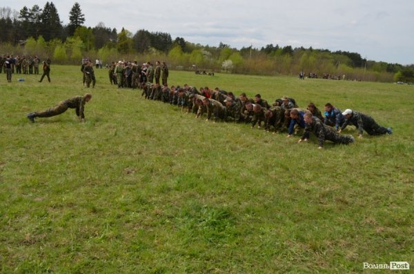 «Війна» у волинських лісах. «Звитяга - 2015». ФОТО. ВІДЕО