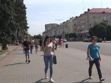 Чи дотримуються лучани правил «помаранчевої» зони карантину. ВІДЕО  