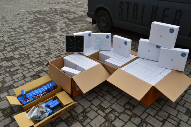 Бійцям волинської 100-ої бригади ТрО передали 50 квадрокоптерів