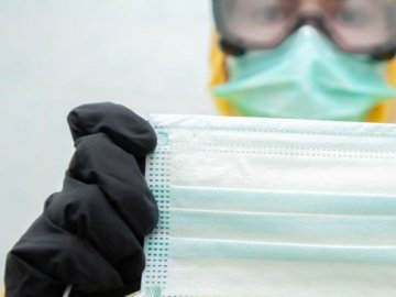 У Луцьку скасують масові заходи через запобігання поширенню коронавірусу 