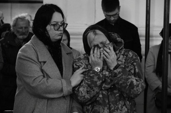 Лучани провели в останню дорогу загиблого Героя Руслана Собуцького