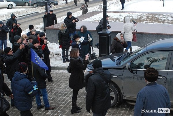 У Луцьку освистували нового губернатора. ФОТО