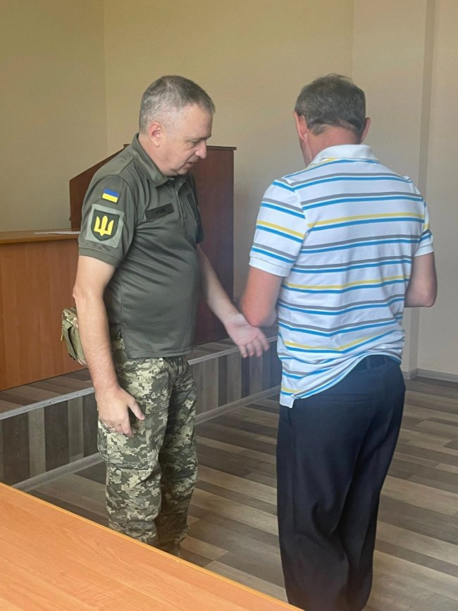 Рідним загиблих воїнів з Волині вручили посмерті нагороди Героїв. ФОТО