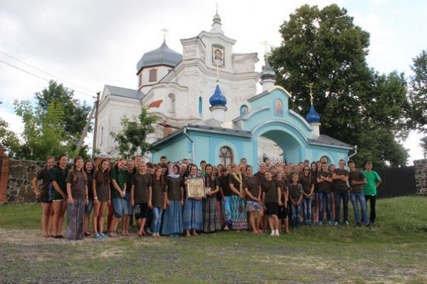 Як православних Волині вчили стрільбі, карате та протистояти сектам. ФОТО
