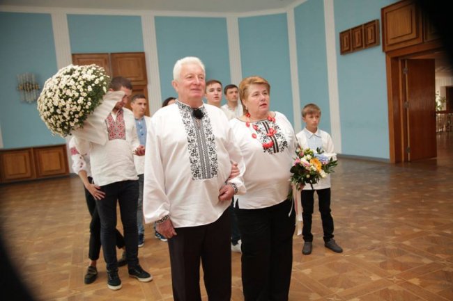 У Луцьку пара відсвяткувала сапфірове весілля. ФОТО