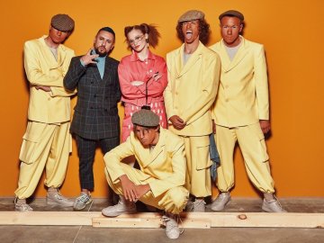 «Це мій шлях за 10 років»: співак з Луцька MONATIK випустив яскравий кліп