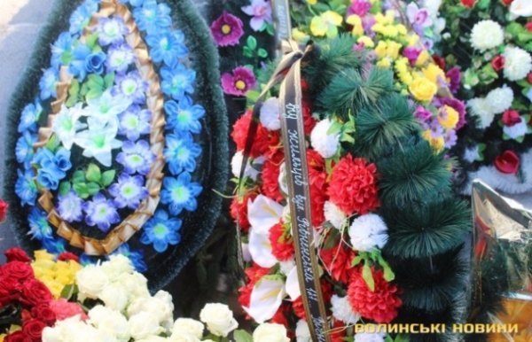 У Луцьку прощалися з Петром Гордійчуком.ФОТО