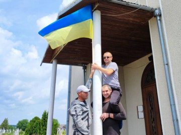 Церква у Луцькому районі перейшла до ПЦУ, а священник передумав