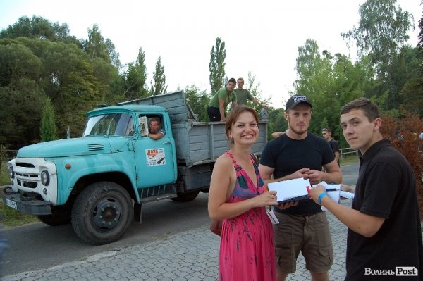 Організатори і волонтери зізнаються: вже й самі з нетерпінням чекають дійства, до якого так довго готувалися