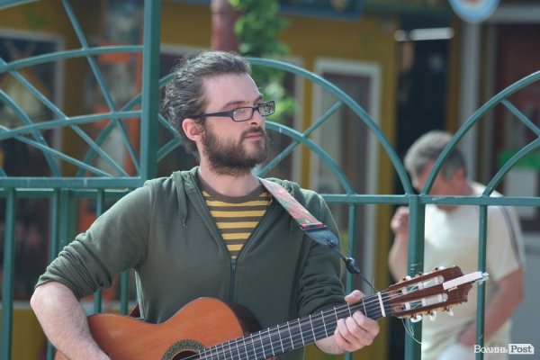 На Лесі Українки грали англійці