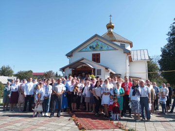 Волинська громада, яка першою в Україні приєдналася до ПЦУ, святкувала 100-річчя храму. ФОТО
