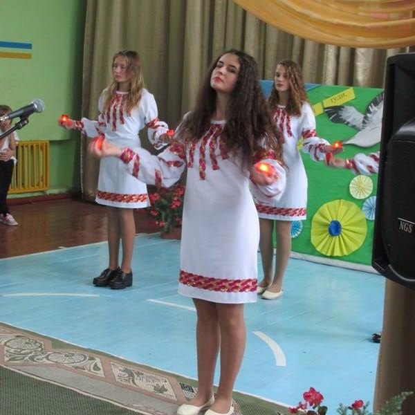 Школа-«дев’ятирічка» на Волині відсвяткувала 50-річчя. ФОТО