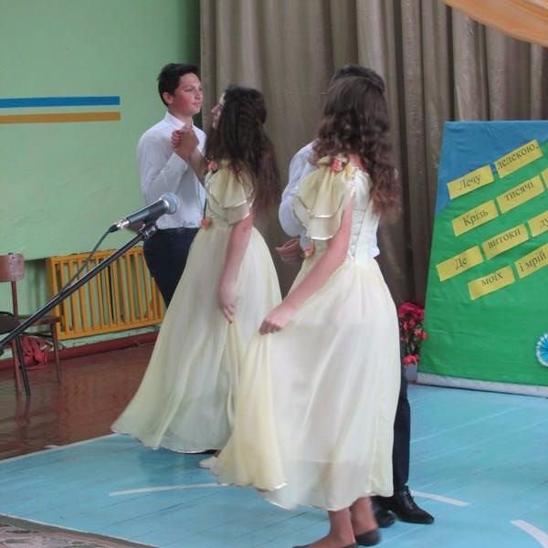 Школа-«дев’ятирічка» на Волині відсвяткувала 50-річчя. ФОТО