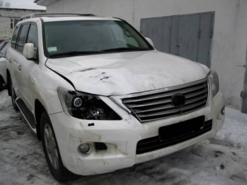 Міліція виклала фото автівки, на якій Меладзе збив жінку