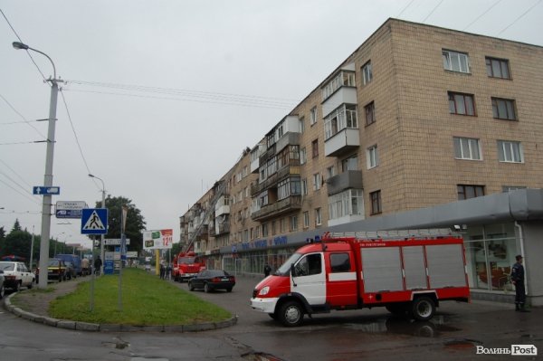 Обвал будинку в Луцьку. ФОТО