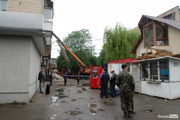 Обвал будинку в Луцьку. ФОТО